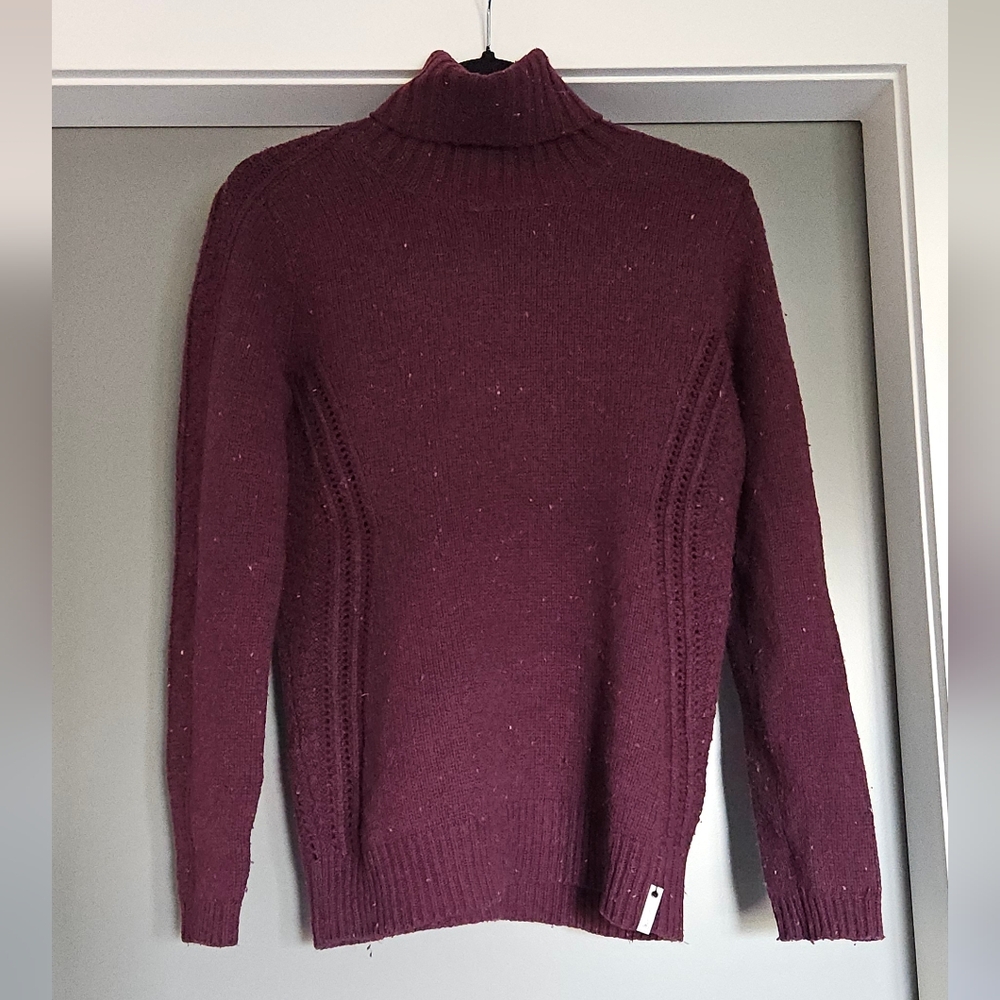 Women's Burgundy Sweater